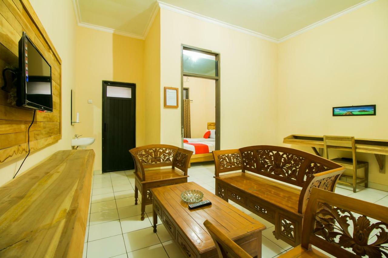 Reddoorz @ Pantai Pelabuhan Ratu 2 Sukabumi