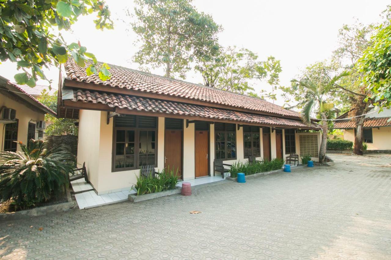 Reddoorz @ Pantai Pelabuhan Ratu 2 Hotel
