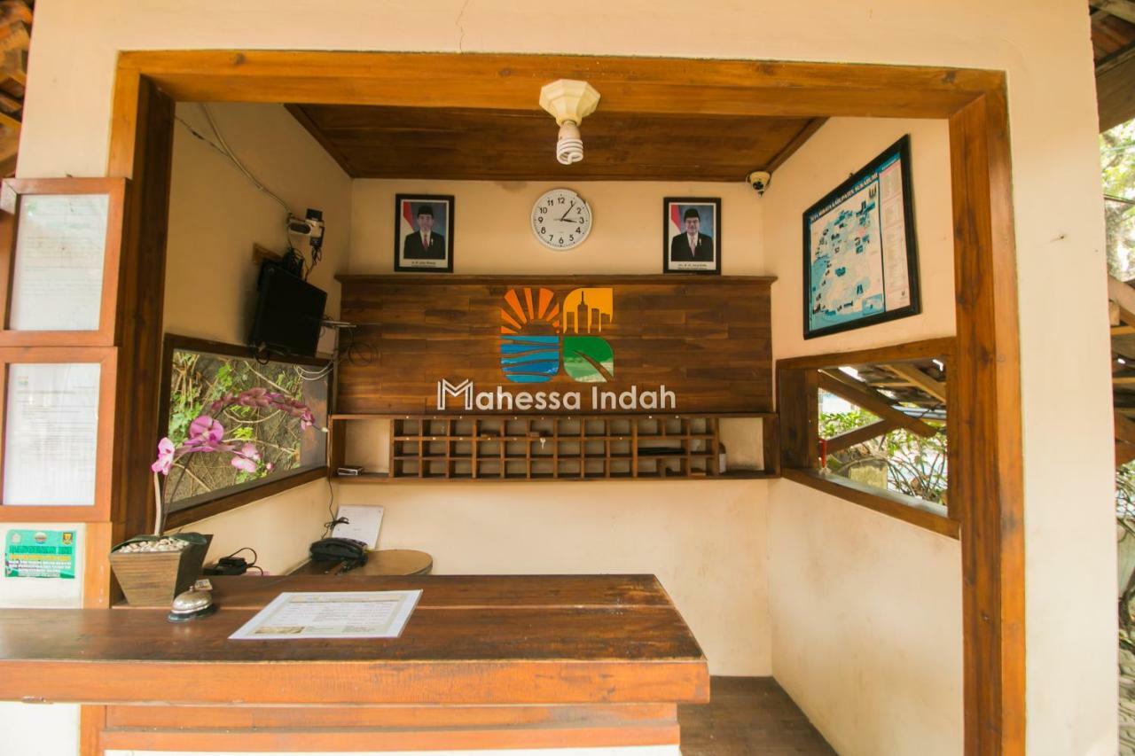 Hotel Reddoorz @ Pantai Pelabuhan Ratu 2 2*